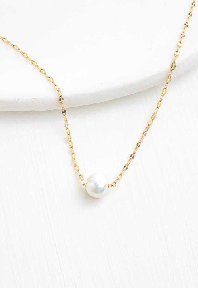 Annie Gold Pearl Necklace