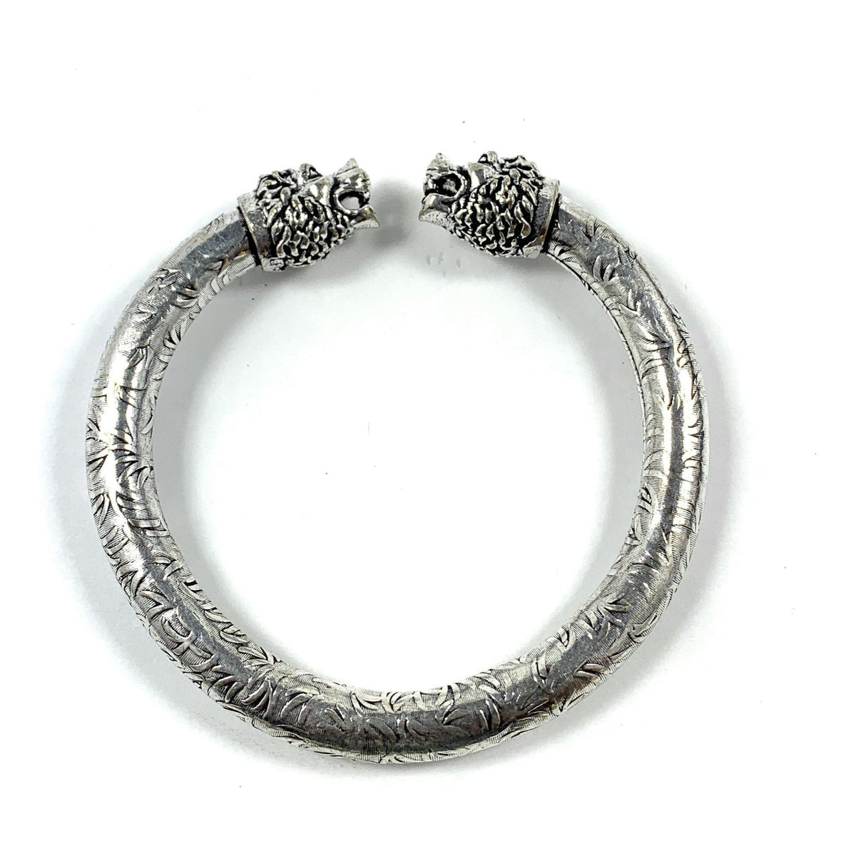 Antique Norse Lion Heads Viking Bracelet With Square Pattern