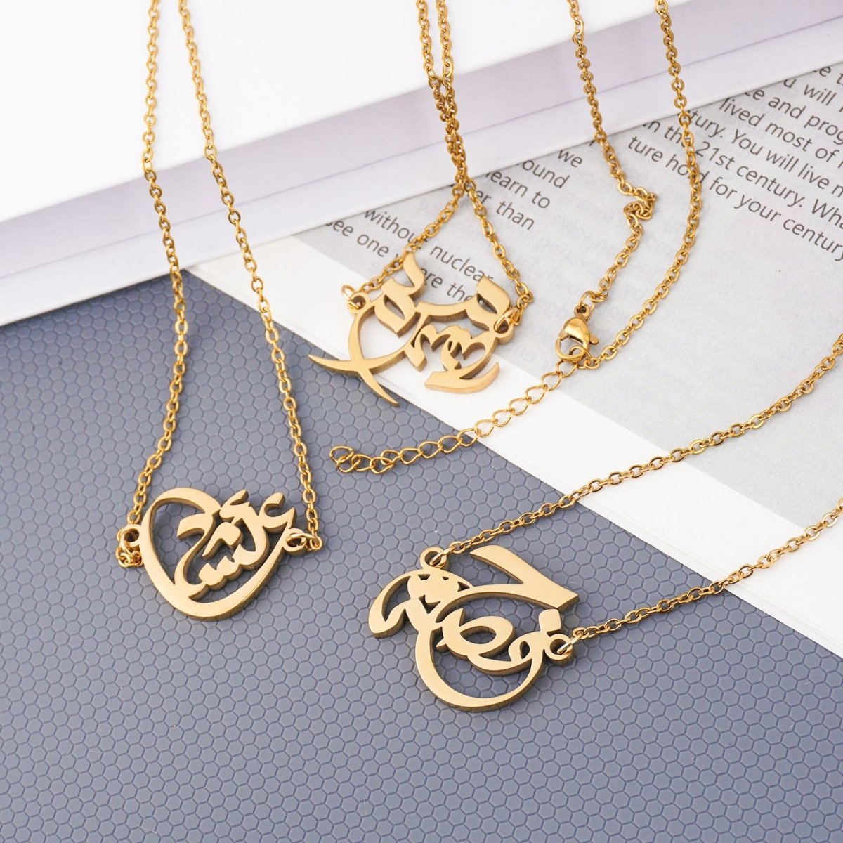Arabic Calligraphy Name Necklace – Muslim Women Pendant Collection (MAC407) La Vie Bien Arabic Calligraphy Name Necklace – Muslim Women Pendant Collection (MAC407)