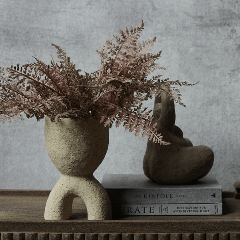 Areigh Vase