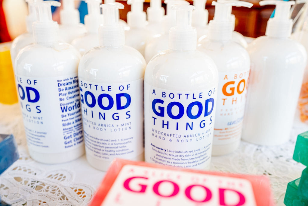 Arni•cover•y Arnica + Mint Lotion ~ 16 oz. BUTTERS & SALVES La Vie Bien Arni•cover•y Arnica + Mint Lotion ~ 16 oz.