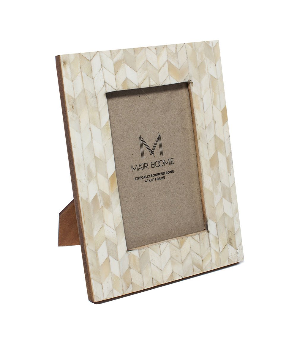 Artemis 4x6 Picture Frame - Fair Trade Hand Carved HME stock line La Vie Bien Artemis 4x6 Picture Frame - Fair Trade Hand Carved