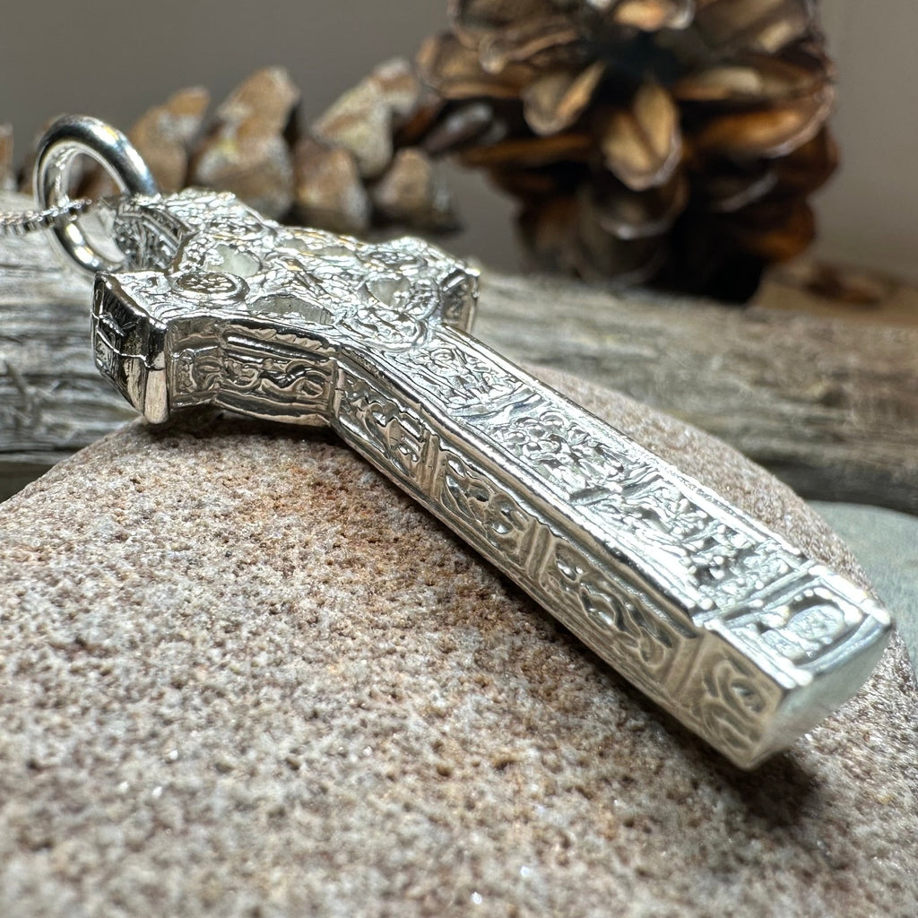 Artisan Irish Clonmacnoise Cross Necklace - Made in Ireland Pendant La Vie Bien Artisan Irish Clonmacnoise Cross Necklace - Made in Ireland