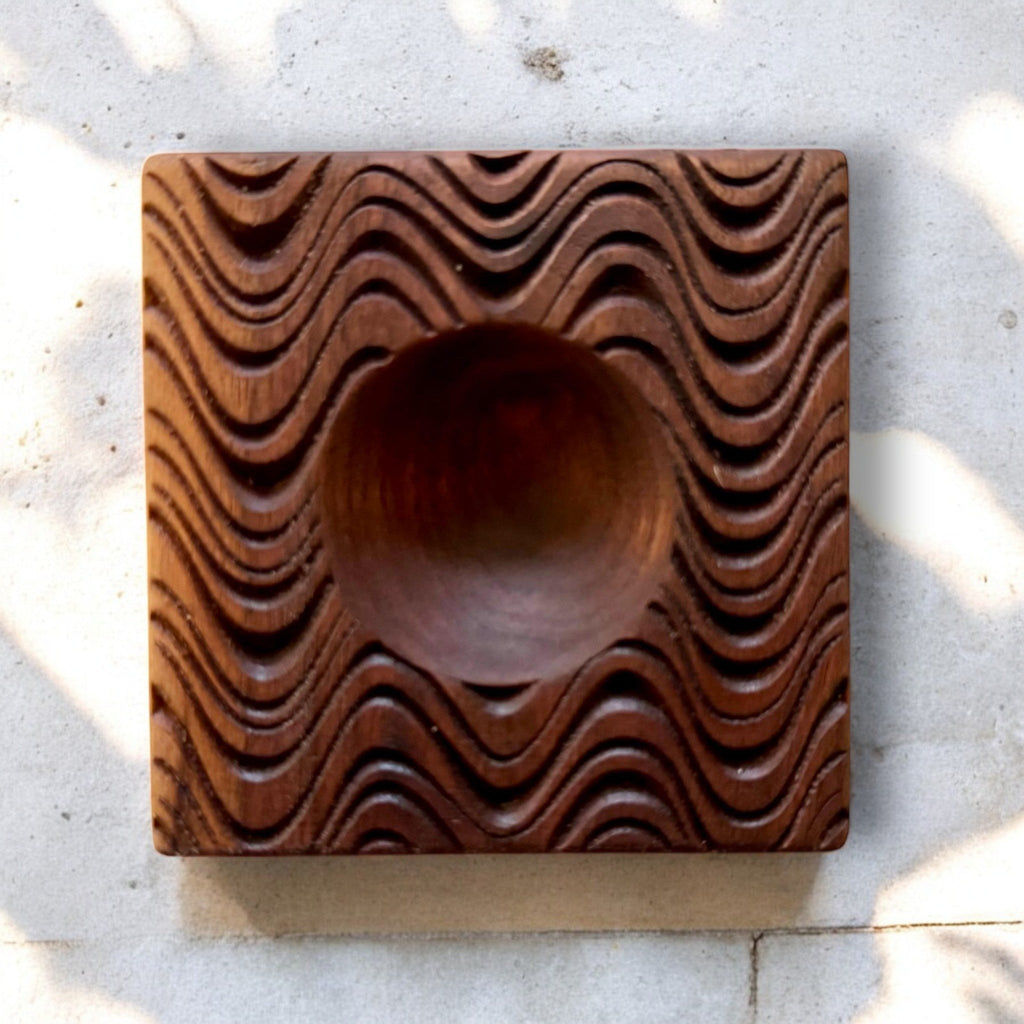 Artisan Ravioli Mold – Solid Wood, Detailed Design