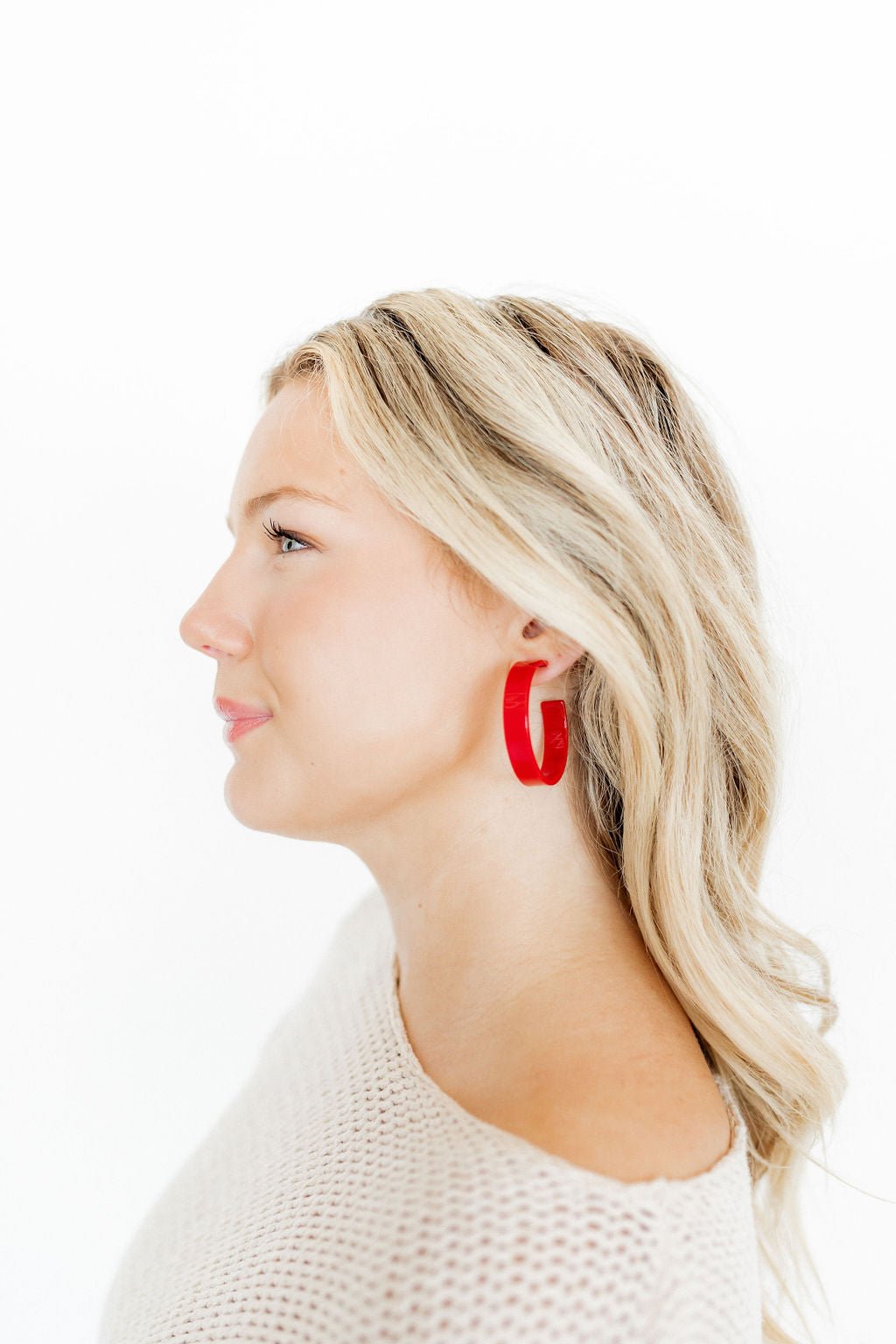 Ashley Medium Hoop Earrings - True Red