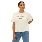 Auf Deutsch bitte Boxy Tee, German Phrase Shirt, Cropped White Tee T-Shirt La Vie Bien Auf Deutsch bitte Boxy Tee, German Phrase Shirt, Cropped White Tee
