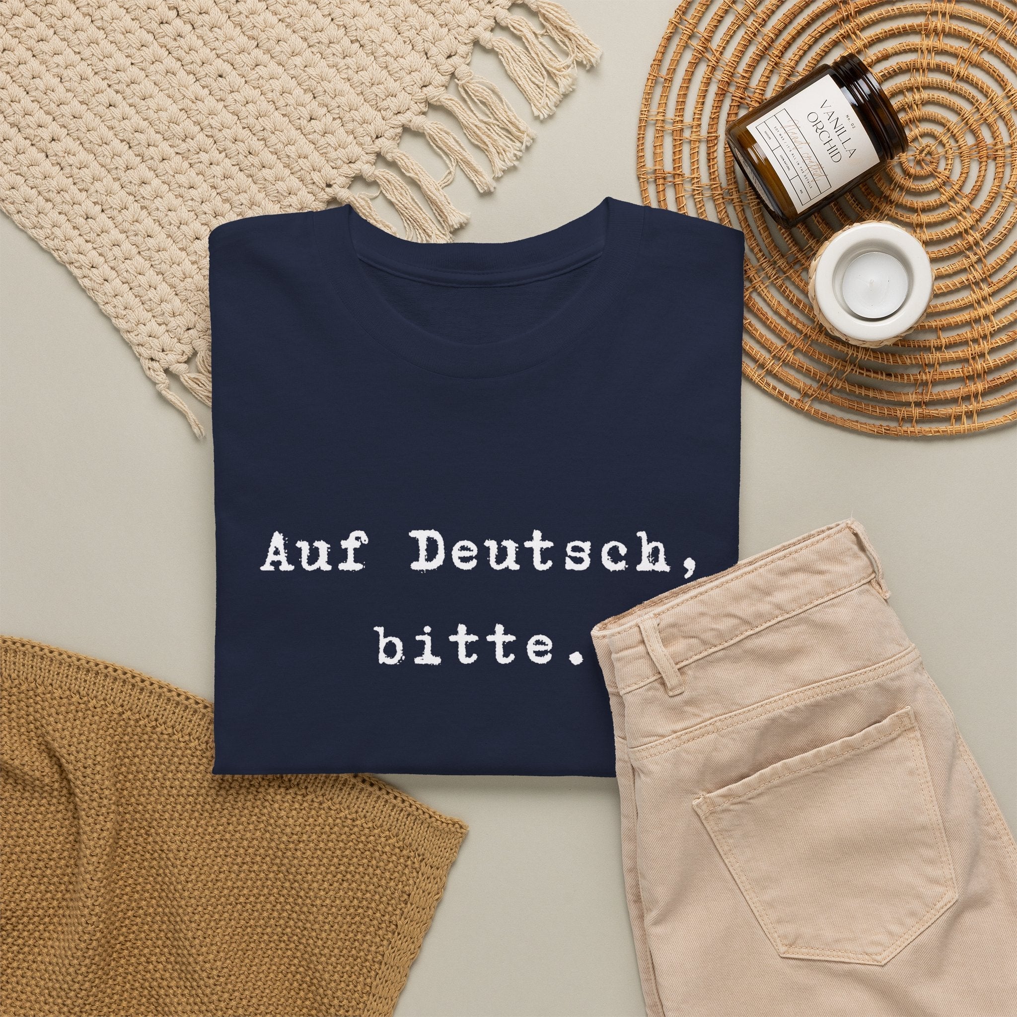 Auf Deutsch, bitte. German Language Tee Shirt, unisex top for German speakers T-Shirt La Vie Bien Auf Deutsch, bitte. German Language Tee Shirt, unisex top for German speakers