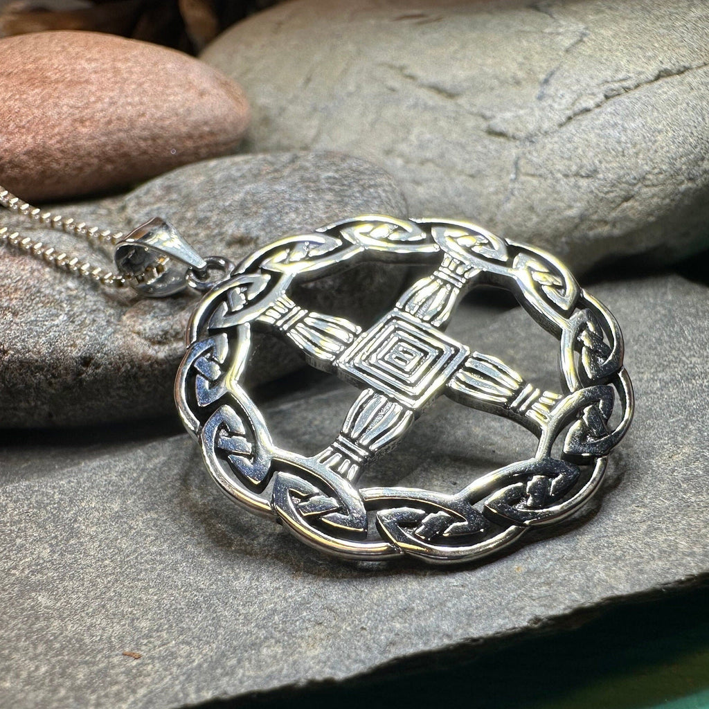 Aura Irish Saint Brigid's Cross Necklace in Sterling Silver Pendant La Vie Bien Aura Irish Saint Brigid's Cross Necklace in Sterling Silver