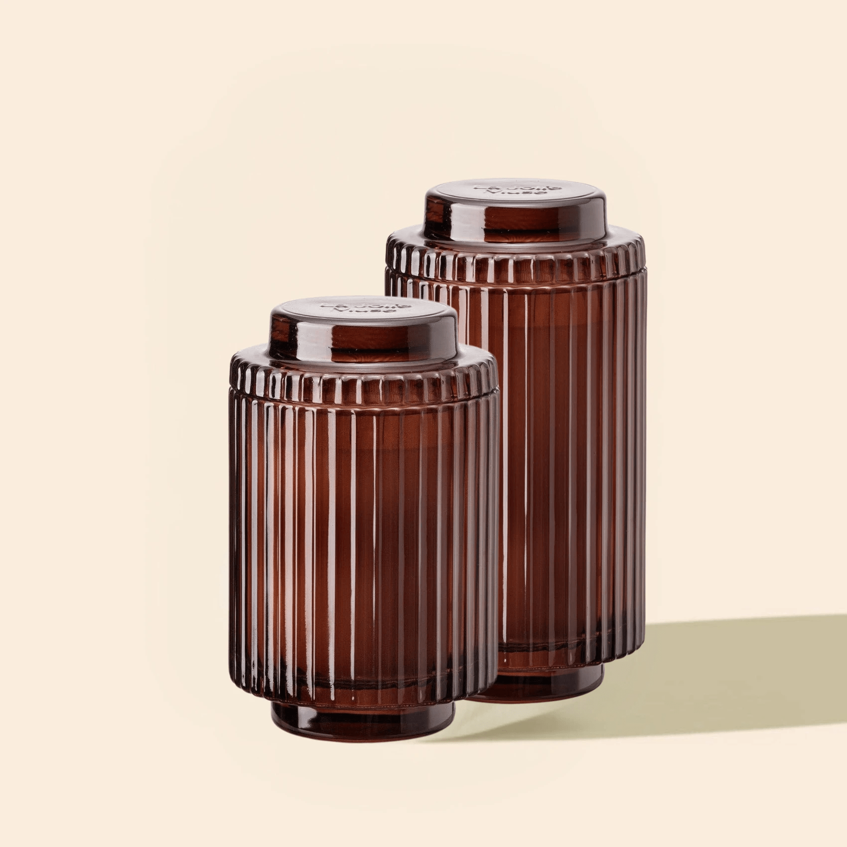 Aurélie Reeded Glass Candle: Tomato & Vine (L & M)