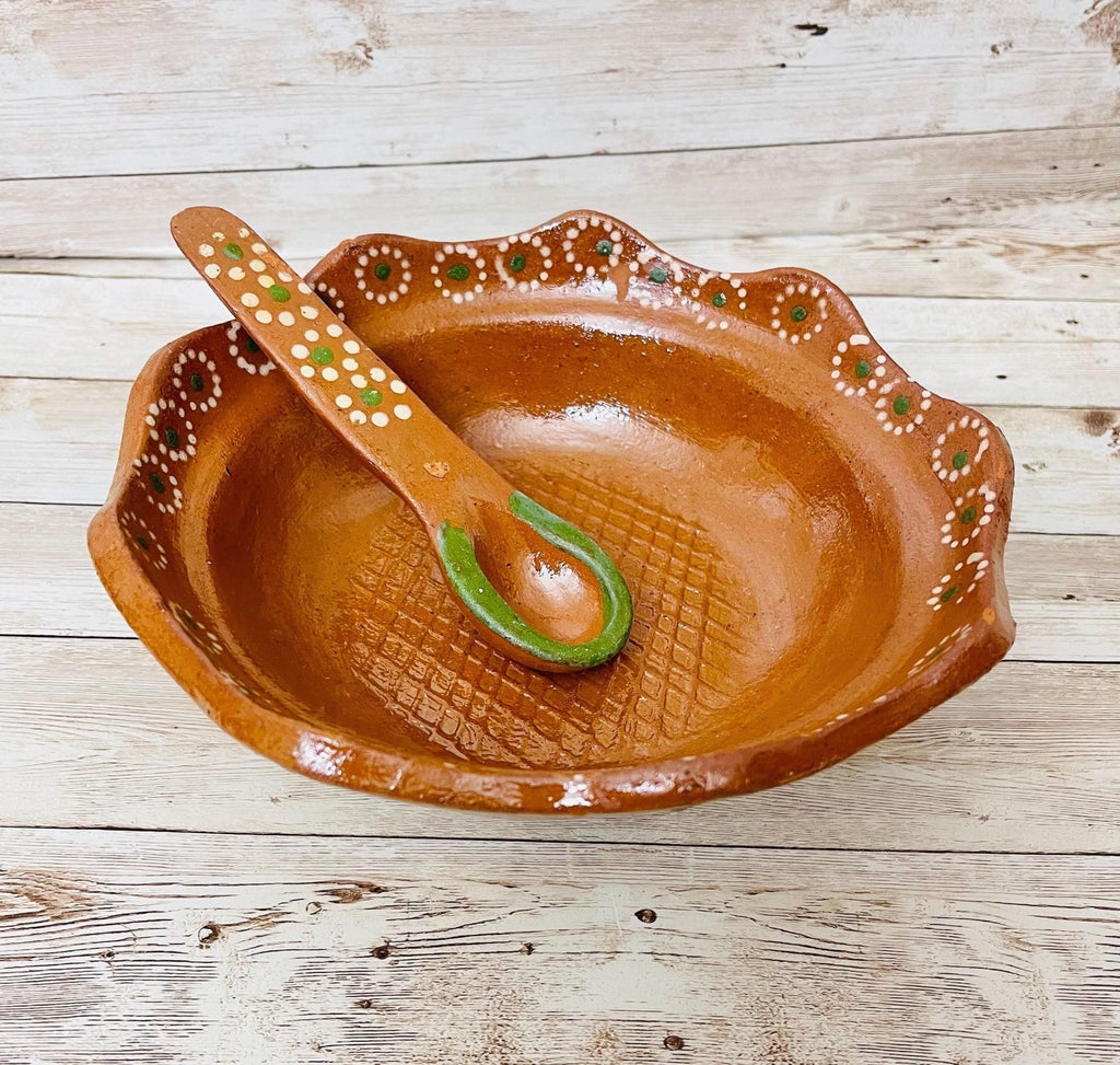 Authentic Mexican Molcajete with Spoon Molcajete Mexicano de Barro con Cuchara La Vie Bien Authentic Mexican Molcajete with Spoon Molcajete Mexicano de Barro con Cuchara