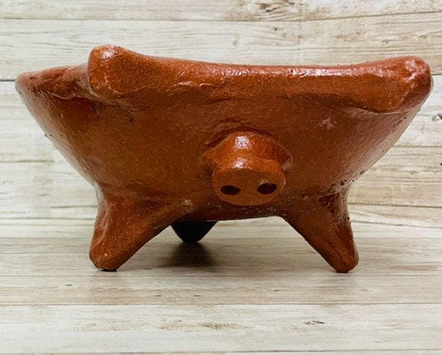 Authentic Mexican Pig Molcajete Molcajete Mexicano de Barro en Forna de Marranito La Vie Bien Authentic Mexican Pig Molcajete Molcajete Mexicano de Barro en Forna de Marranito