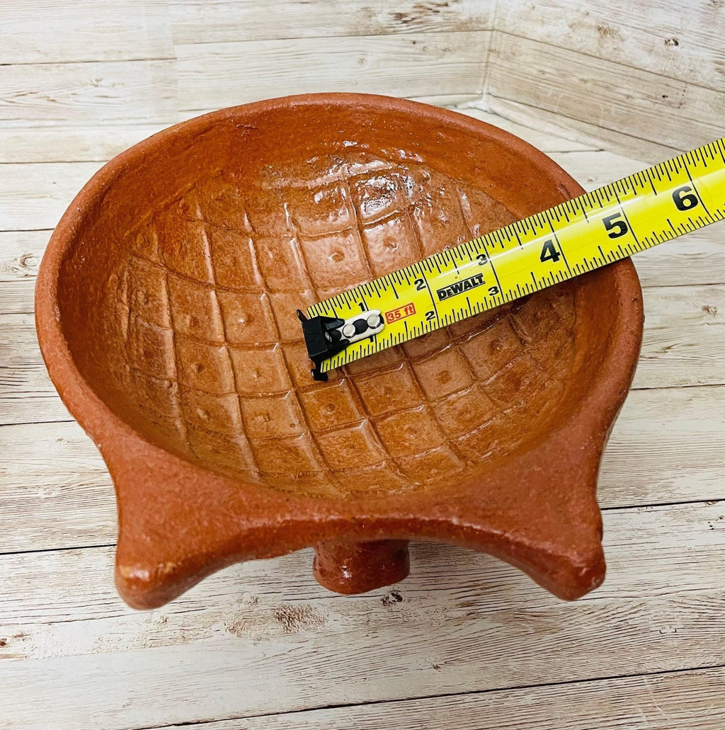 Authentic Mexican Pig Molcajete Molcajete Mexicano de Barro en Forna de Marranito La Vie Bien Authentic Mexican Pig Molcajete Molcajete Mexicano de Barro en Forna de Marranito
