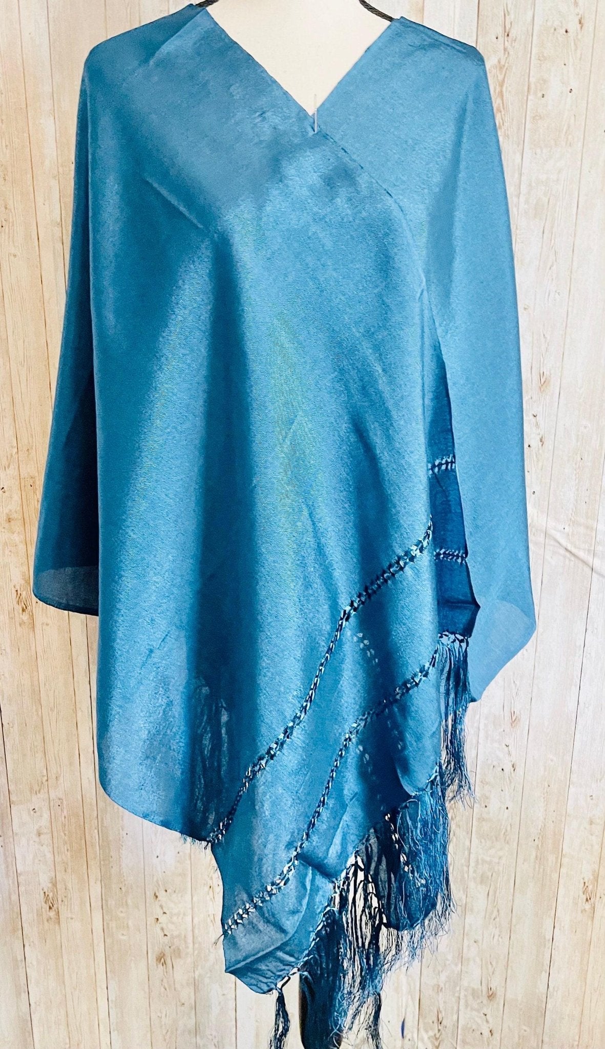 Authentic Mexican Silk Shawl Wrap Reboso Mexicano De Artiseda La Vie Bien Authentic Mexican Silk Shawl Wrap Reboso Mexicano De Artiseda