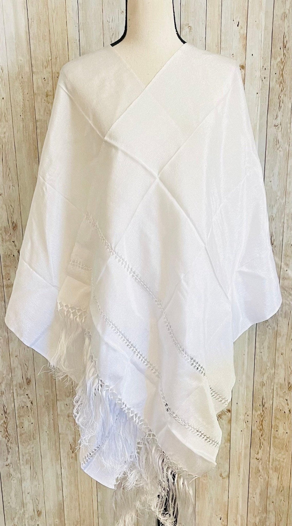 Authentic Mexican Silk Wrap Shawl Reboso Mexicano De Artiseda La Vie Bien Authentic Mexican Silk Wrap Shawl Reboso Mexicano De Artiseda