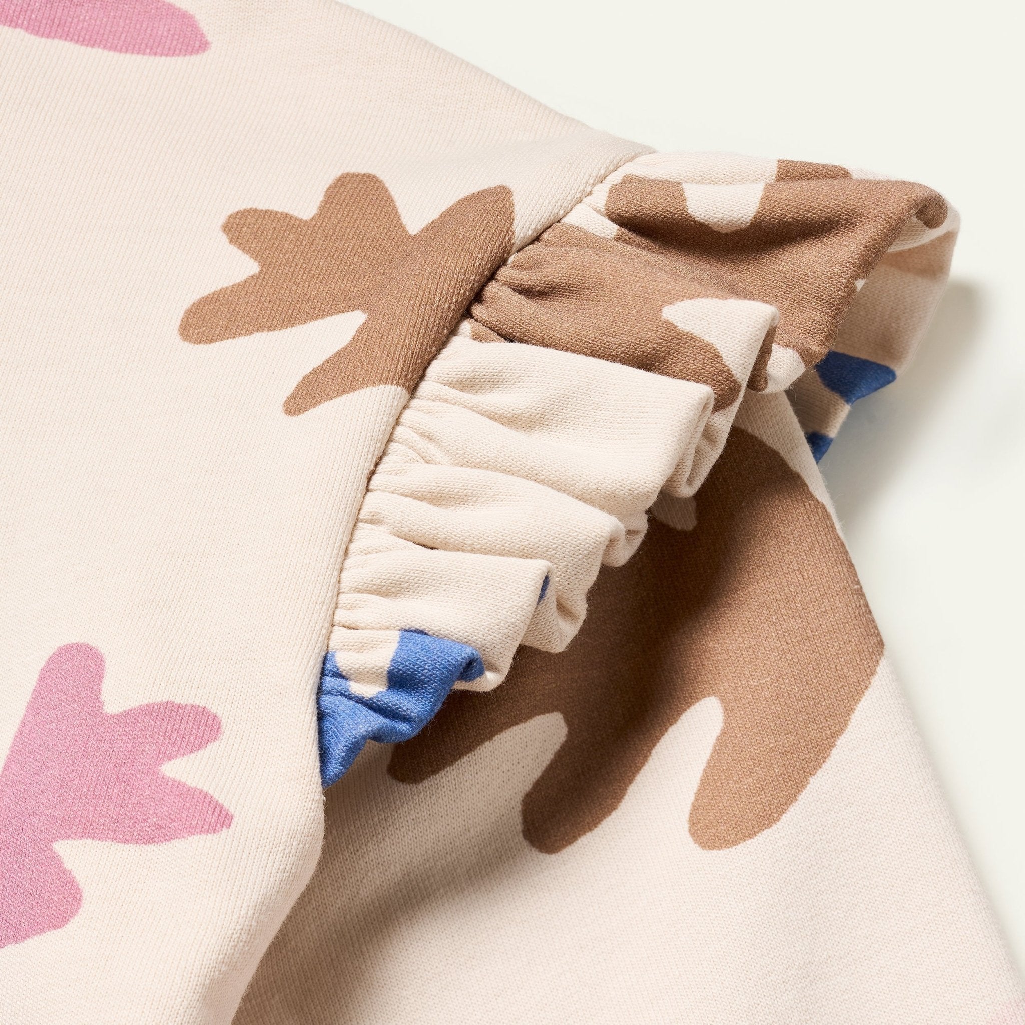 Autumn Ruffle Sweatshirt sweatshirt La Vie Bien Autumn Ruffle Sweatshirt