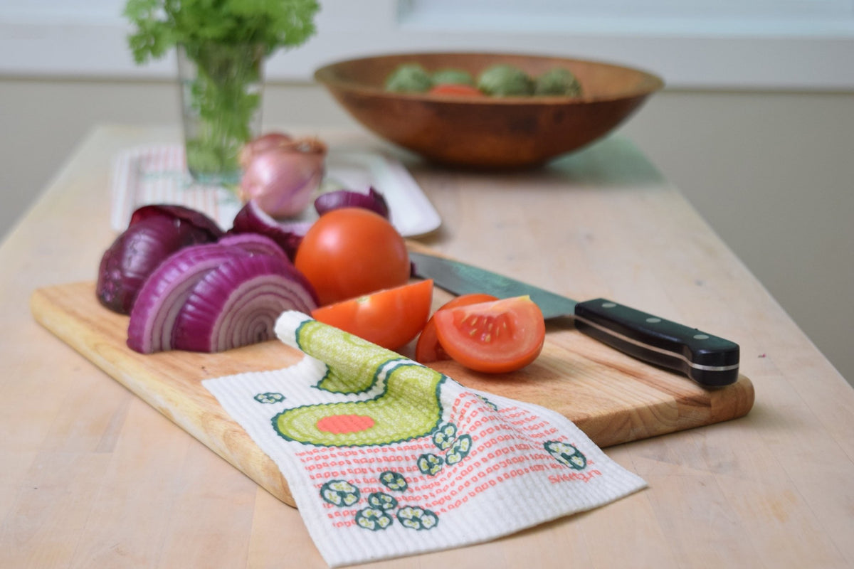 Avocado Swedish Dishcloth | Green/ Coral | Sweetgum Home Swedish Dishcloths La Vie Bien Avocado Swedish Dishcloth | Green/ Coral | Sweetgum Home