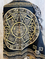 Aztec Calendar Mexican Shawl Wrap Reboso Artesanales Capas Pashima de Calendario Azteca La Vie Bien Aztec Calendar Mexican Shawl Wrap Reboso Artesanales Capas Pashima de Calendario Azteca