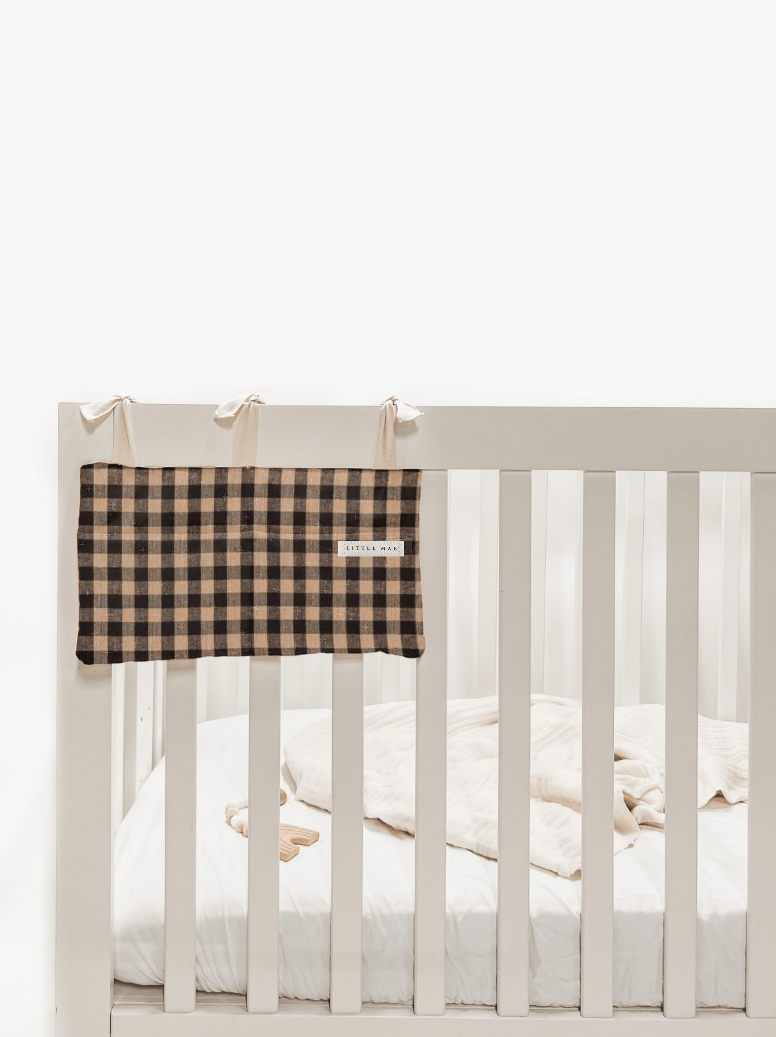 Baby Crib Diaper Caddy Storage Organizer Nursery Room Baby Crib Storage La Vie Bien Baby Crib Diaper Caddy Storage Organizer Nursery Room