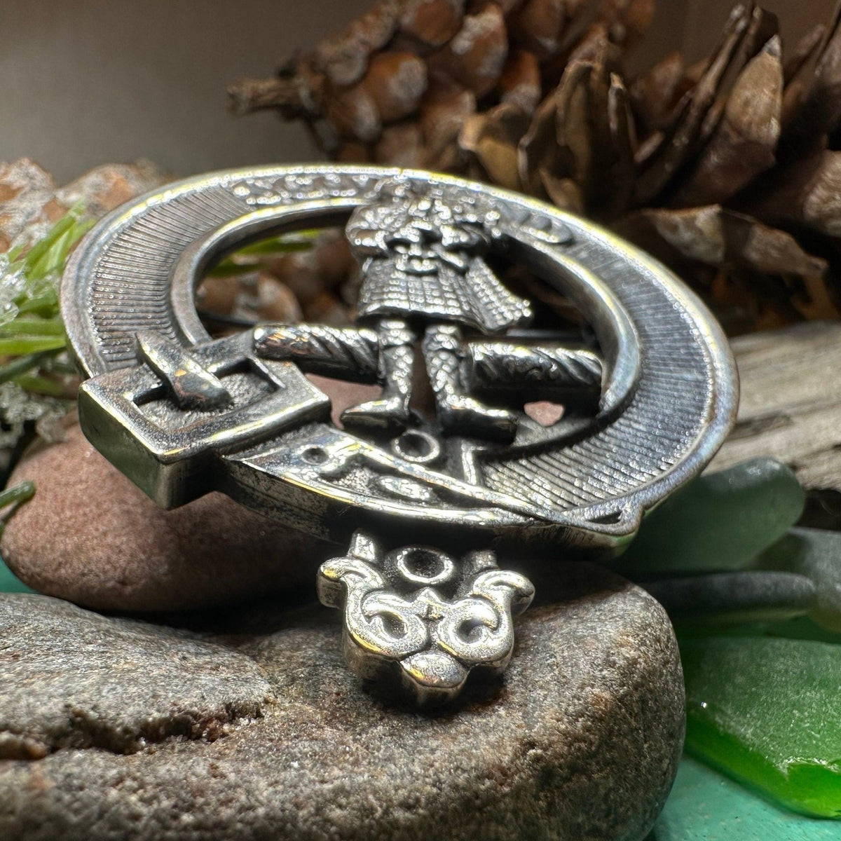 Bagpiper Scotland Brooch - Handmade in Scotland Brooch La Vie Bien Bagpiper Scotland Brooch - Handmade in Scotland
