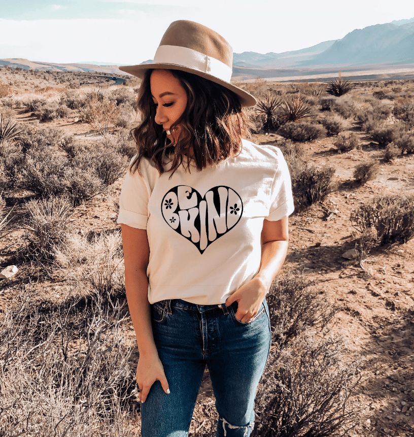 Be Kind Tee – Wear the Message, Live the Movement La Vie Bien Be Kind Tee – Wear the Message, Live the Movement