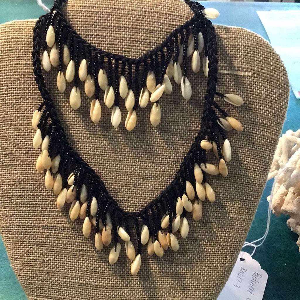 Beaded Rice Shell Necklace and Bracelet La Vie Bien Beaded Rice Shell Necklace and Bracelet