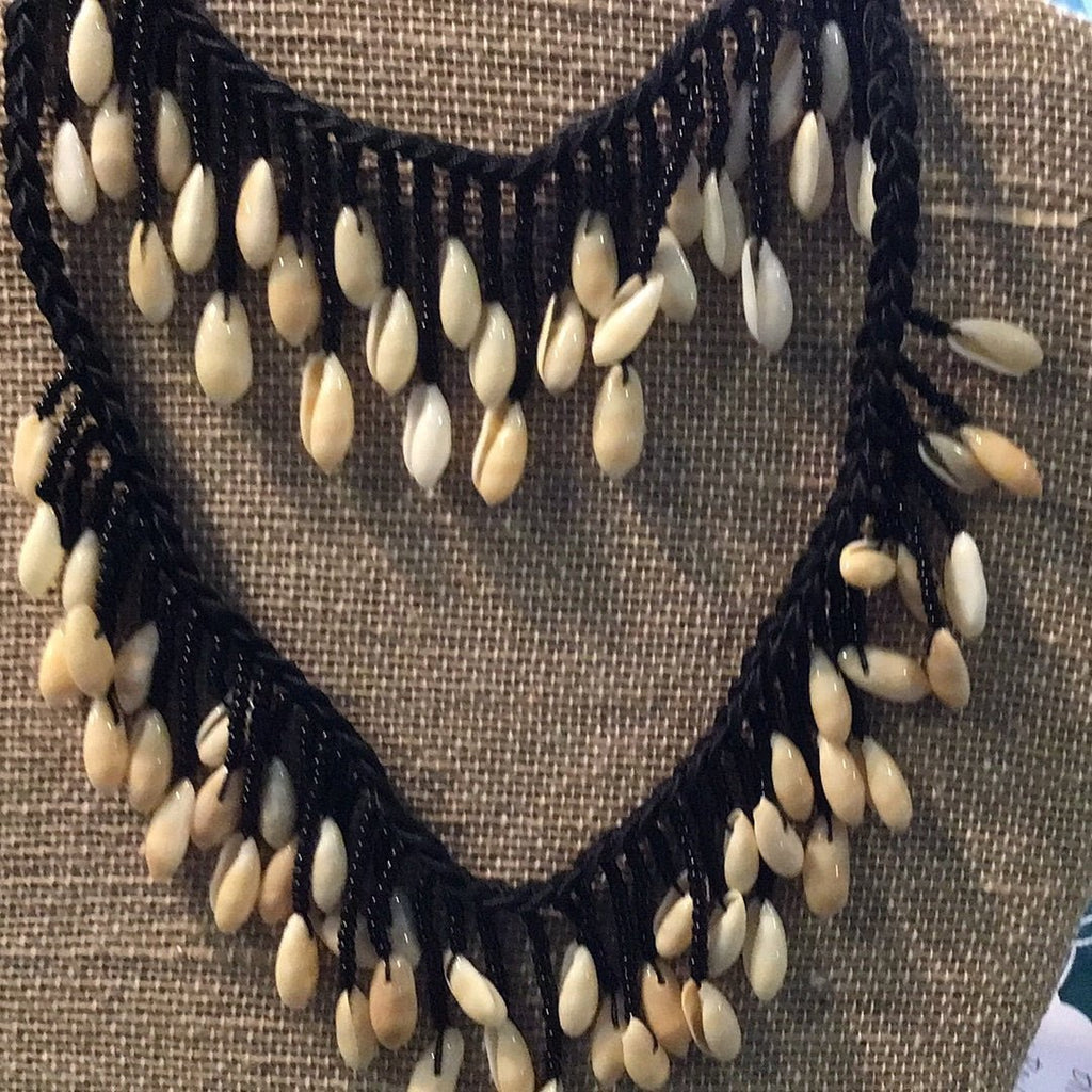 Beaded Rice Shell Necklace and Bracelet La Vie Bien Beaded Rice Shell Necklace and Bracelet