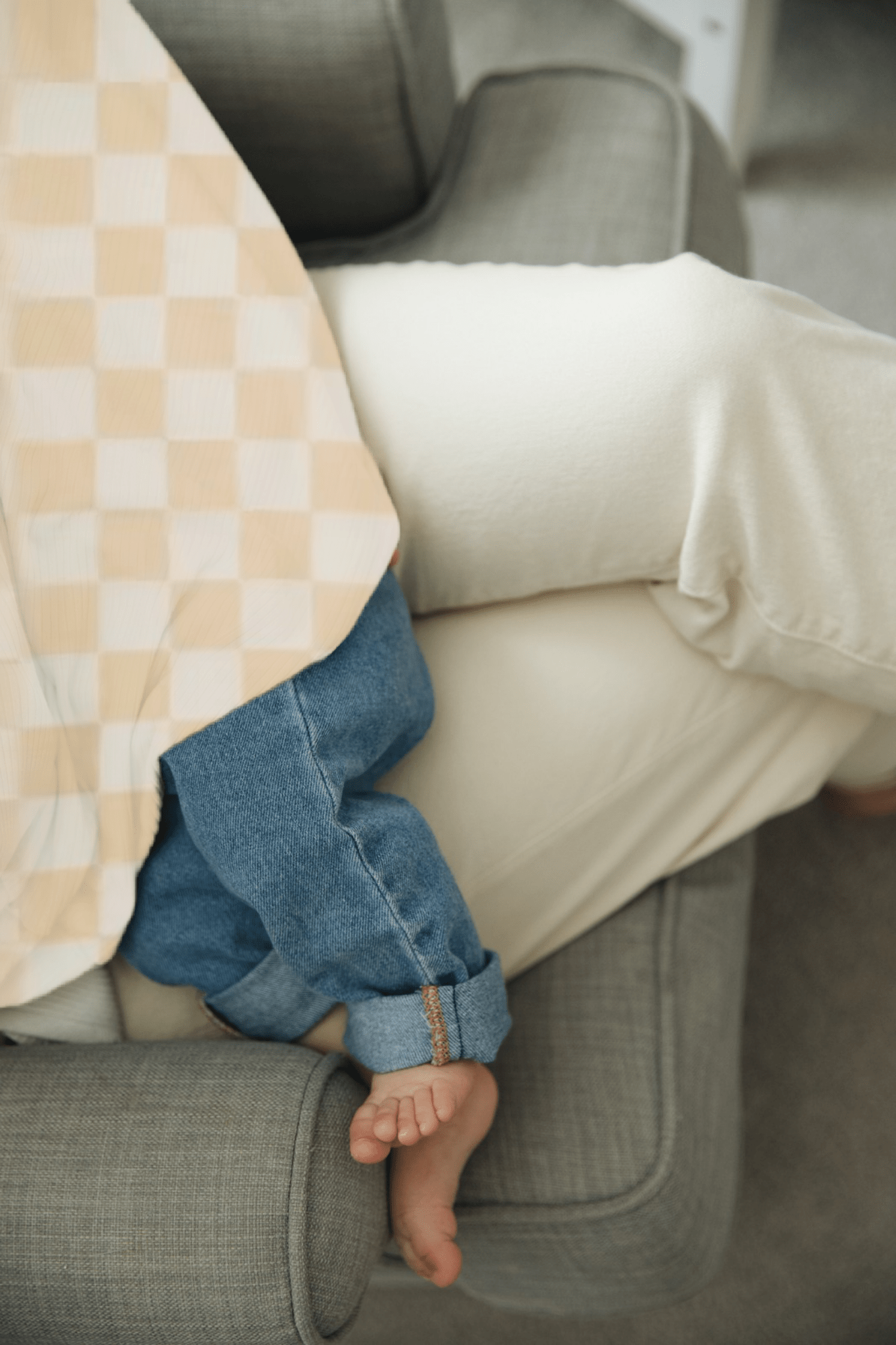 Beige & White Checkered Carseat Cover La Vie Bien Beige & White Checkered Carseat Cover