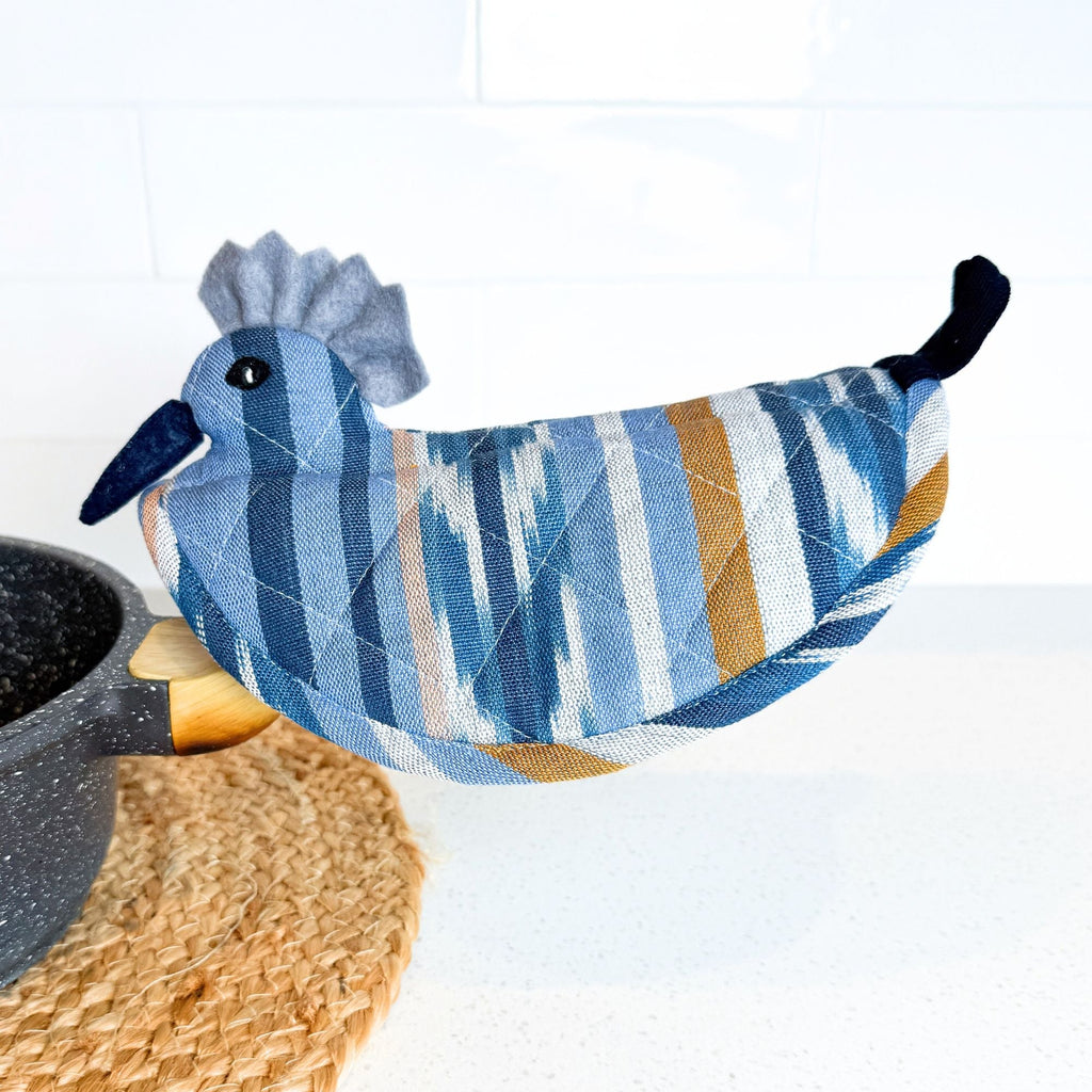 Belted Kingfisher Pot Holder Kitchen - Linens La Vie Bien Belted Kingfisher Pot Holder