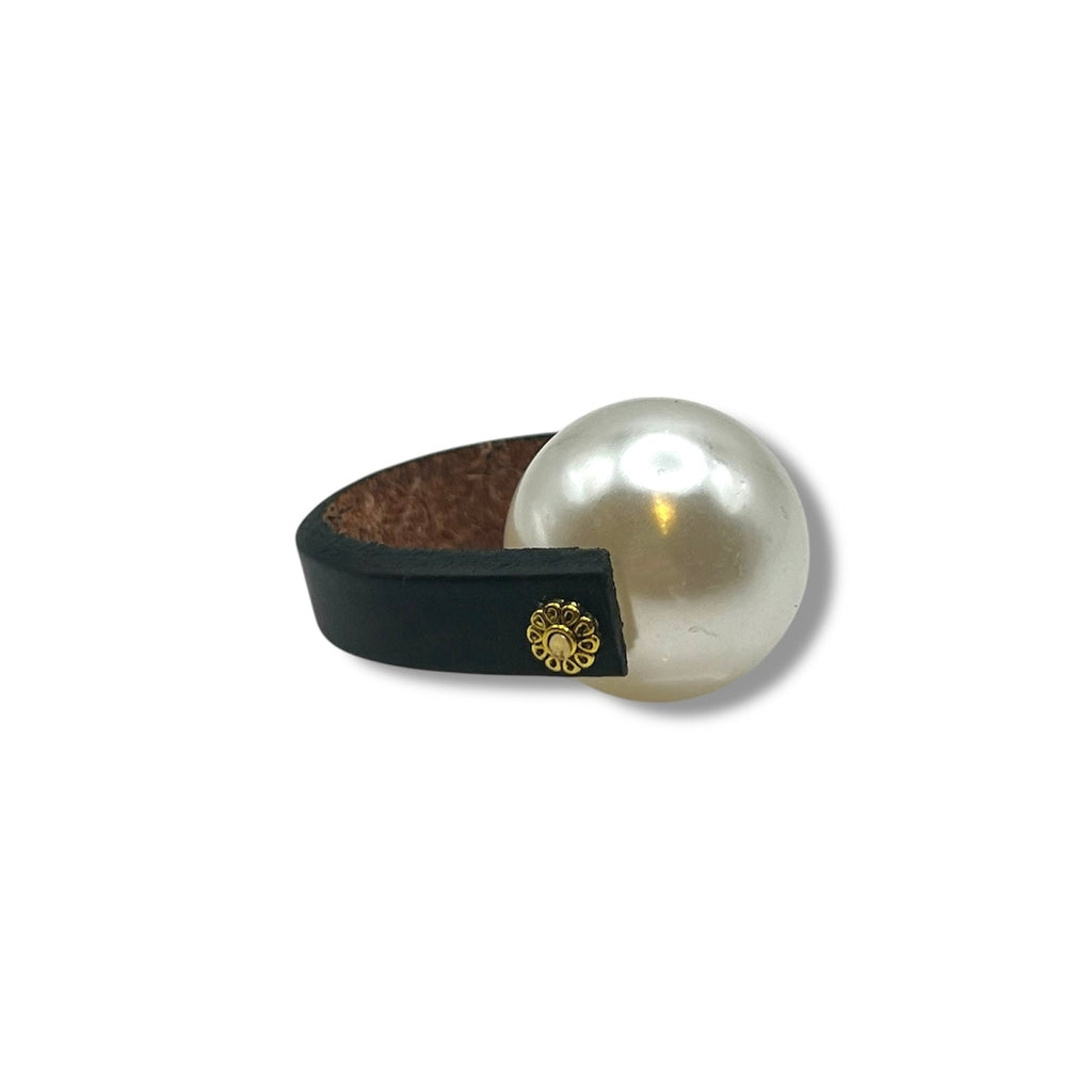 Big round faux ring Ring La Vie Bien Big round faux ring