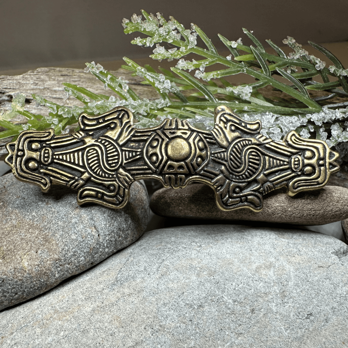Birka Celtic Viking Brooch - Bronze Historical Reproduction Pin Brooch La Vie Bien Birka Celtic Viking Brooch - Bronze Historical Reproduction Pin
