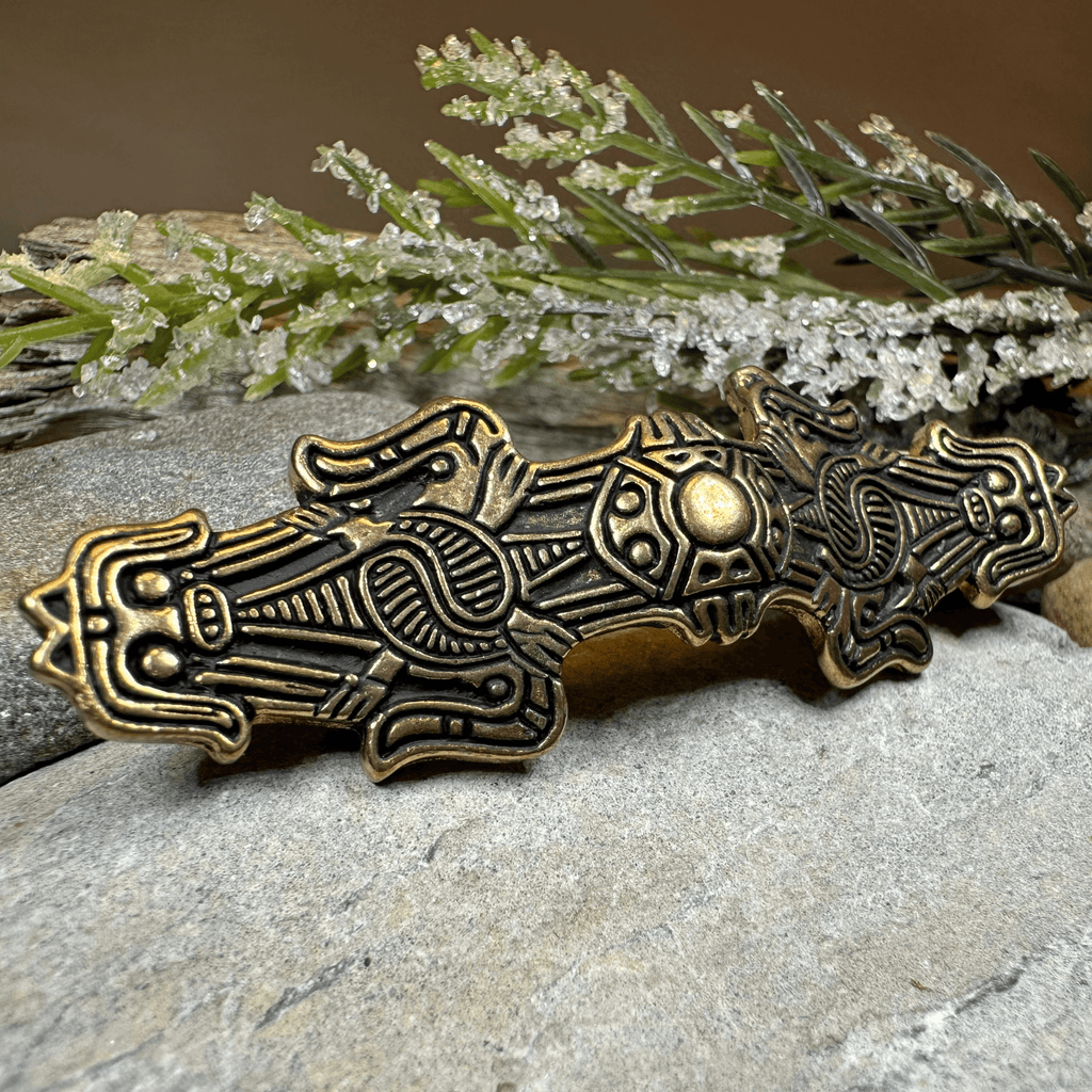 Birka Celtic Viking Brooch - Bronze Historical Reproduction Pin Brooch La Vie Bien Birka Celtic Viking Brooch - Bronze Historical Reproduction Pin