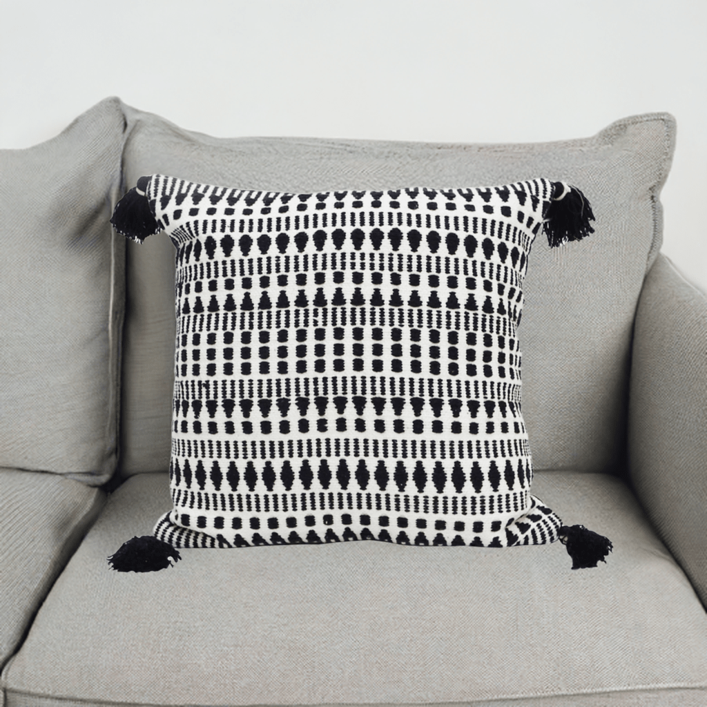 Black 22" X 22" Throw Pillow for couch with Tassels-Winter Throw Pillow La Vie Bien Black 22" X 22" Throw Pillow for couch with Tassels-Winter