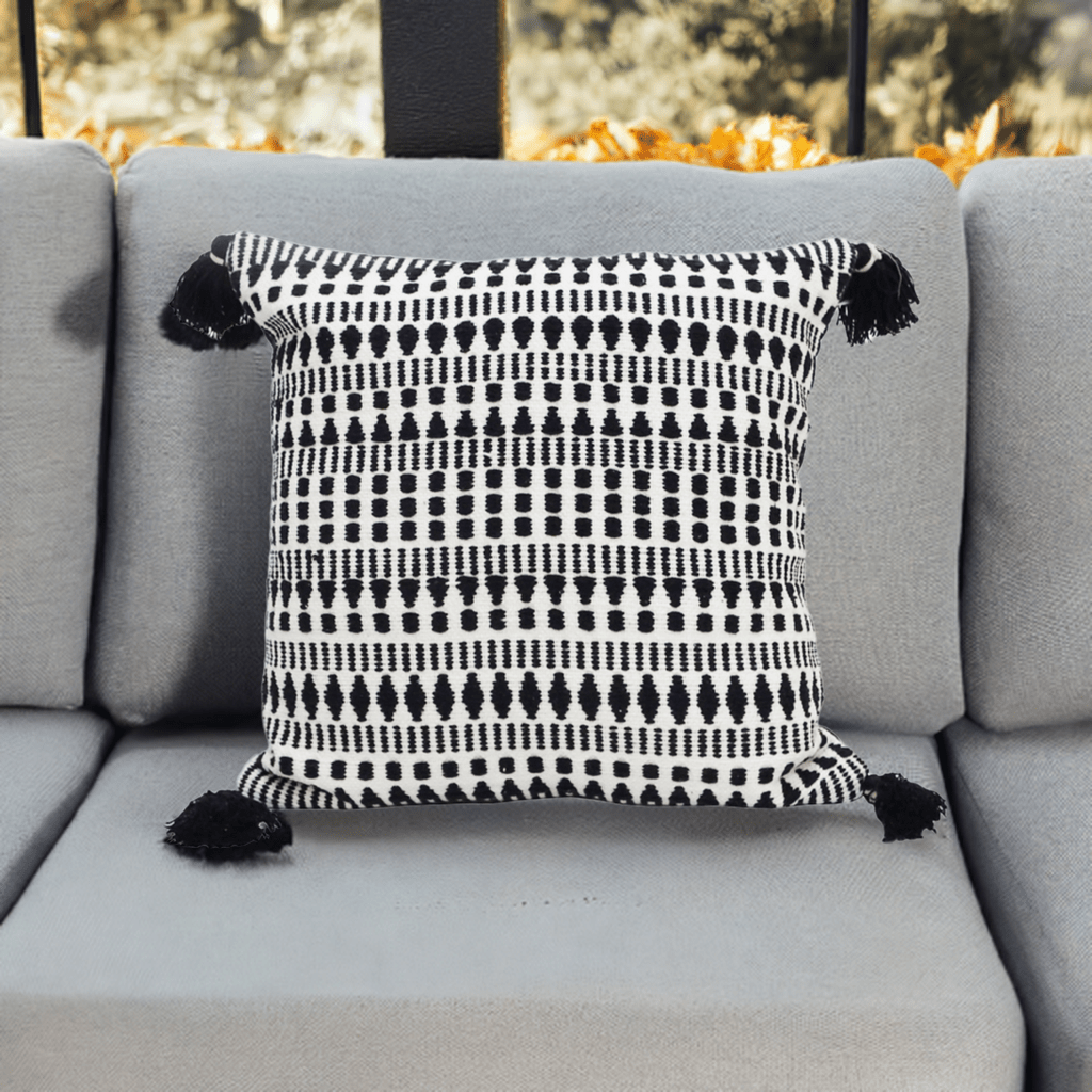Black 22" X 22" Throw Pillow for couch with Tassels-Winter Throw Pillow La Vie Bien Black 22" X 22" Throw Pillow for couch with Tassels-Winter