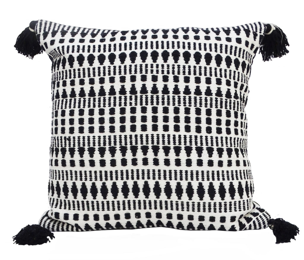 Black 22" X 22" Throw Pillow for couch with Tassels-Winter Throw Pillow La Vie Bien Black 22" X 22" Throw Pillow for couch with Tassels-Winter