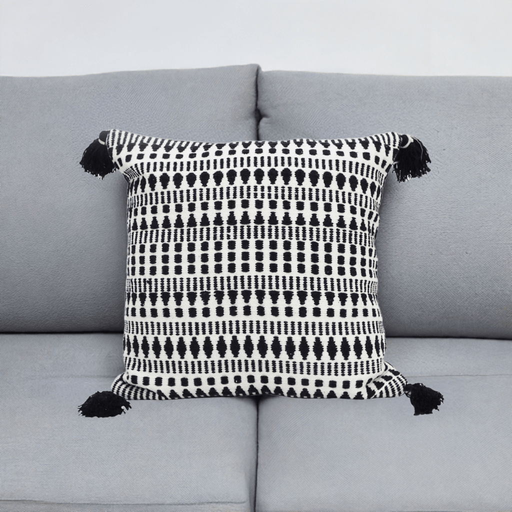 Black 22" X 22" Throw Pillow for couch with Tassels-Winter Throw Pillow La Vie Bien Black 22" X 22" Throw Pillow for couch with Tassels-Winter