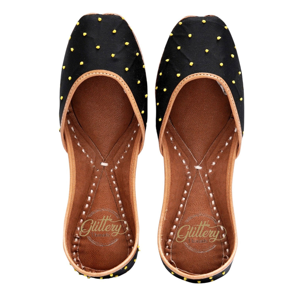 Black Ethnic Punjabi Leather Jutti with Mini Pompom Thread Work | Women's Traditional Wear Mojari | Women Khussa Shoes | Indian Ballet Flats Jutti La Vie Bien Black Ethnic Punjabi Leather Jutti with Mini Pompom Thread Work | Women's Traditional Wear Mojari | Women Khussa Shoes | Indian Ballet Flats