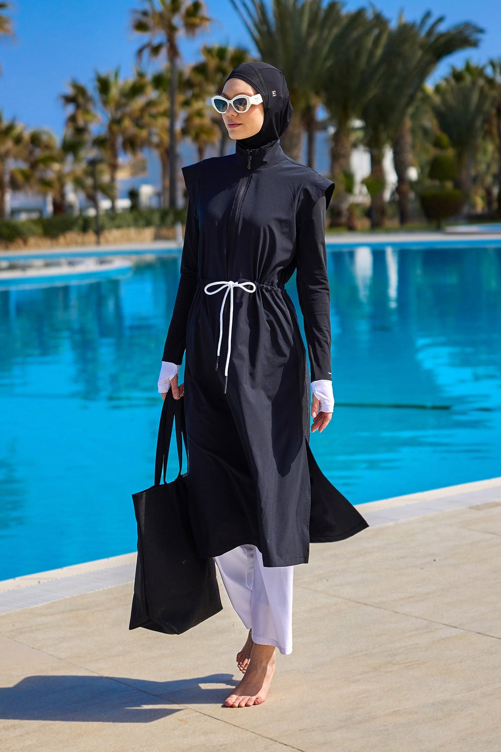 Black Full Coverage Islamic Swimwear Burkini Set M2501-2 Covered Burkini Swimwear La Vie Bien Black Full Coverage Islamic Swimwear Burkini Set M2501-2