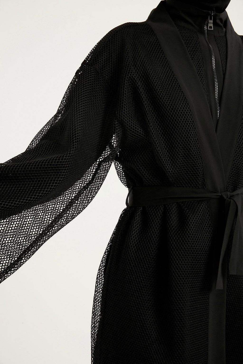 Black Full Coverage Mesh Kimono – Lightweight Islamic Beach Cover-Up P2501-1 Pareo La Vie Bien Black Full Coverage Mesh Kimono – Lightweight Islamic Beach Cover-Up P2501-1