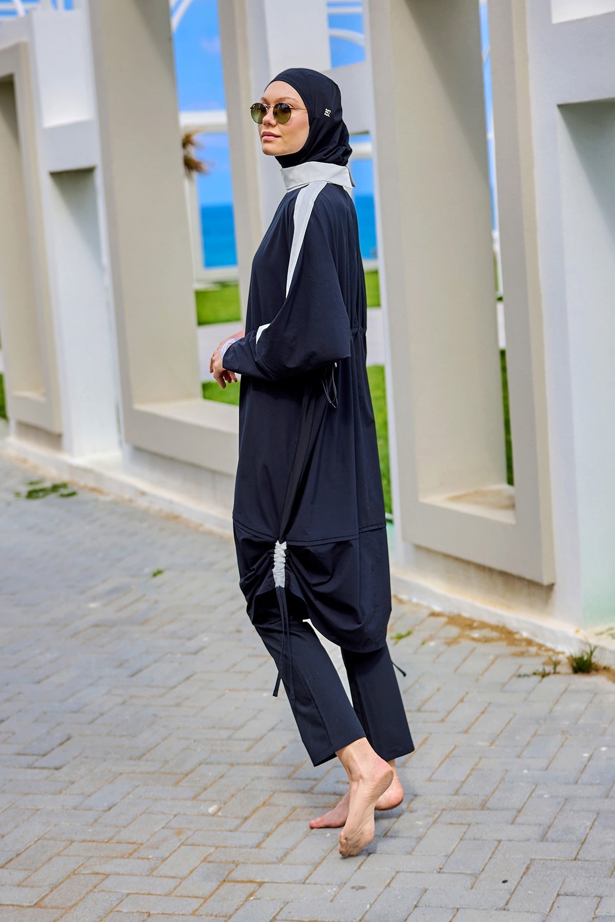 Black Full Coverage Modest Swimwear Burkini Set M2521-3 Covered Burkini Swimwear La Vie Bien Black Full Coverage Modest Swimwear Burkini Set M2521-3