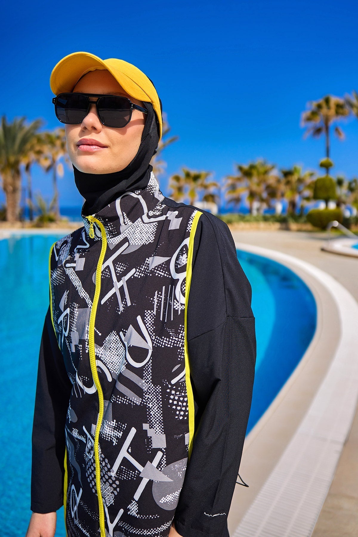Black Full Coverage Modest Swimwear Burkini Set M2536 Covered Burkini Swimwear La Vie Bien Black Full Coverage Modest Swimwear Burkini Set M2536