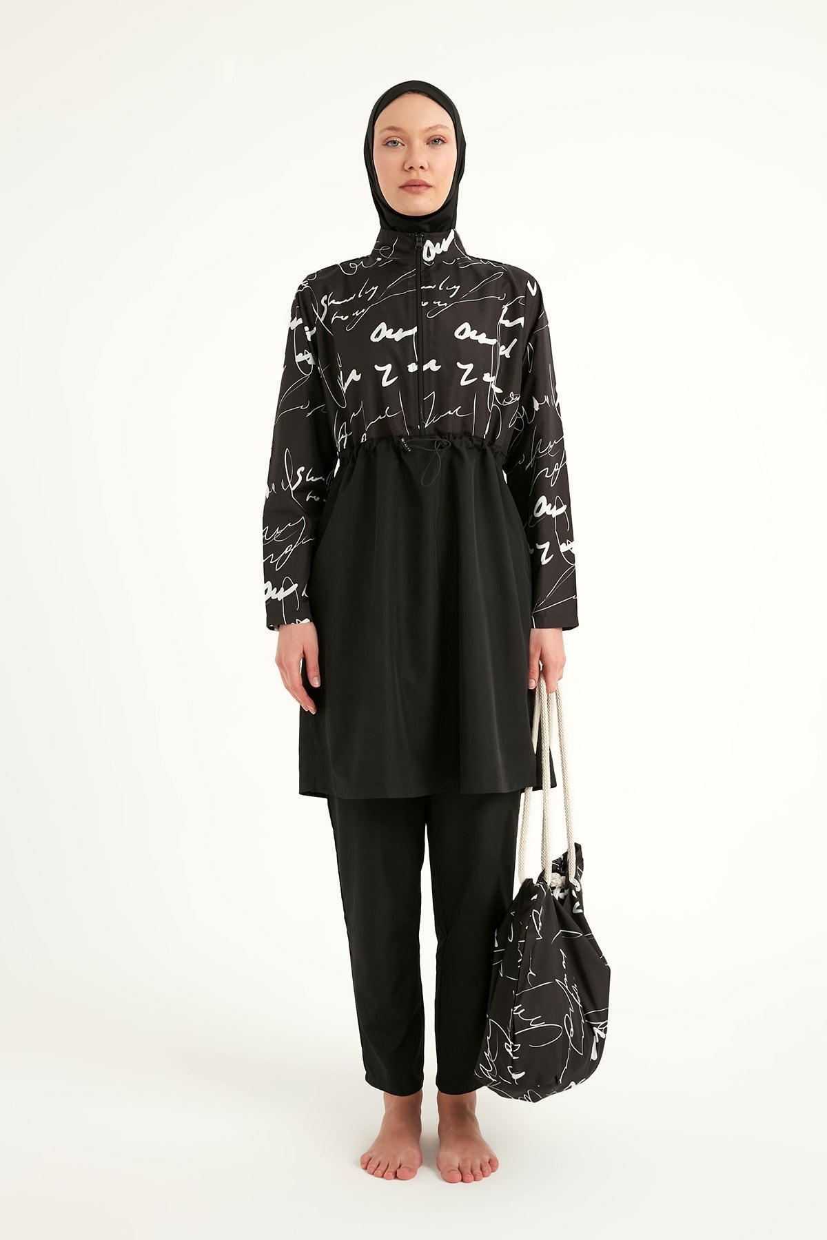 Black Full Coverage Modest Swimwear Set for Women R2501 Covered Burkini Swimwear La Vie Bien Black Full Coverage Modest Swimwear Set for Women R2501