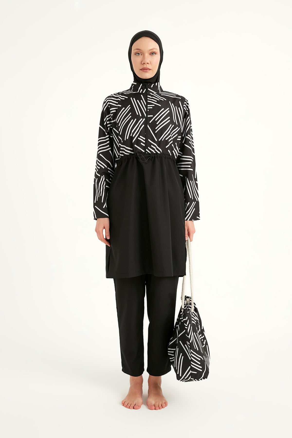 Black Full Coverage Modest Swimwear Set for Women R2509 Covered Burkini Swimwear La Vie Bien Black Full Coverage Modest Swimwear Set for Women R2509