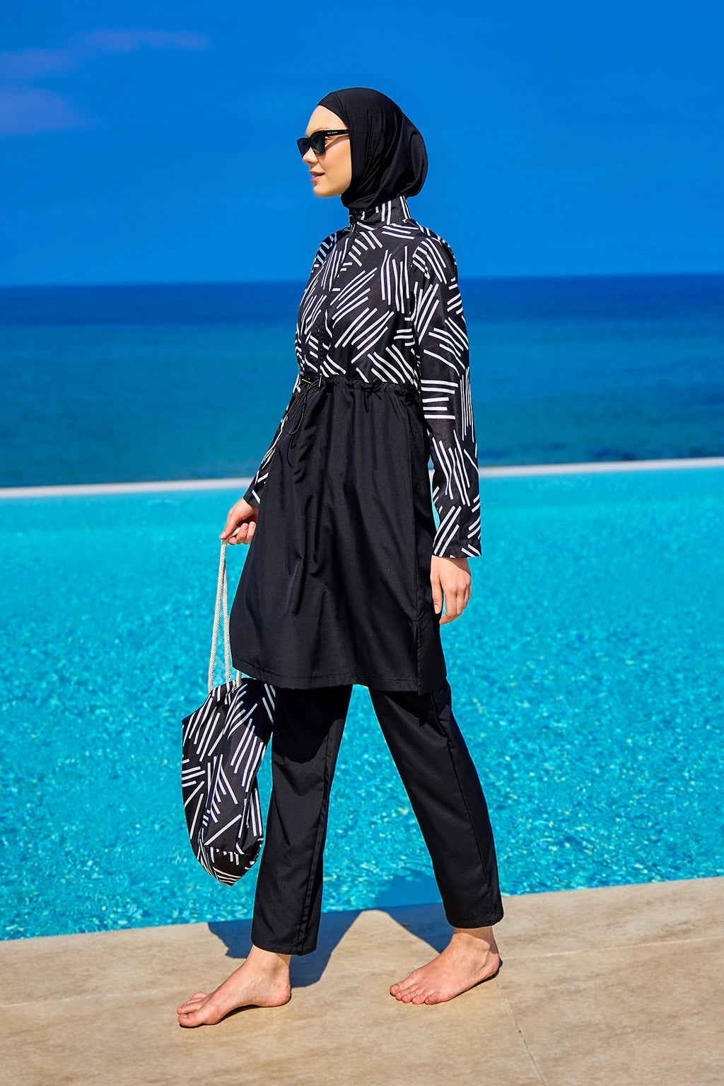 Black Full Coverage Modest Swimwear Set for Women R2509 Covered Burkini Swimwear La Vie Bien Black Full Coverage Modest Swimwear Set for Women R2509