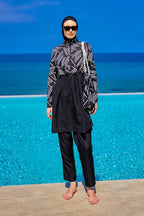 Black Full Coverage Modest Swimwear Set for Women R2509 Covered Burkini Swimwear La Vie Bien Black Full Coverage Modest Swimwear Set for Women R2509