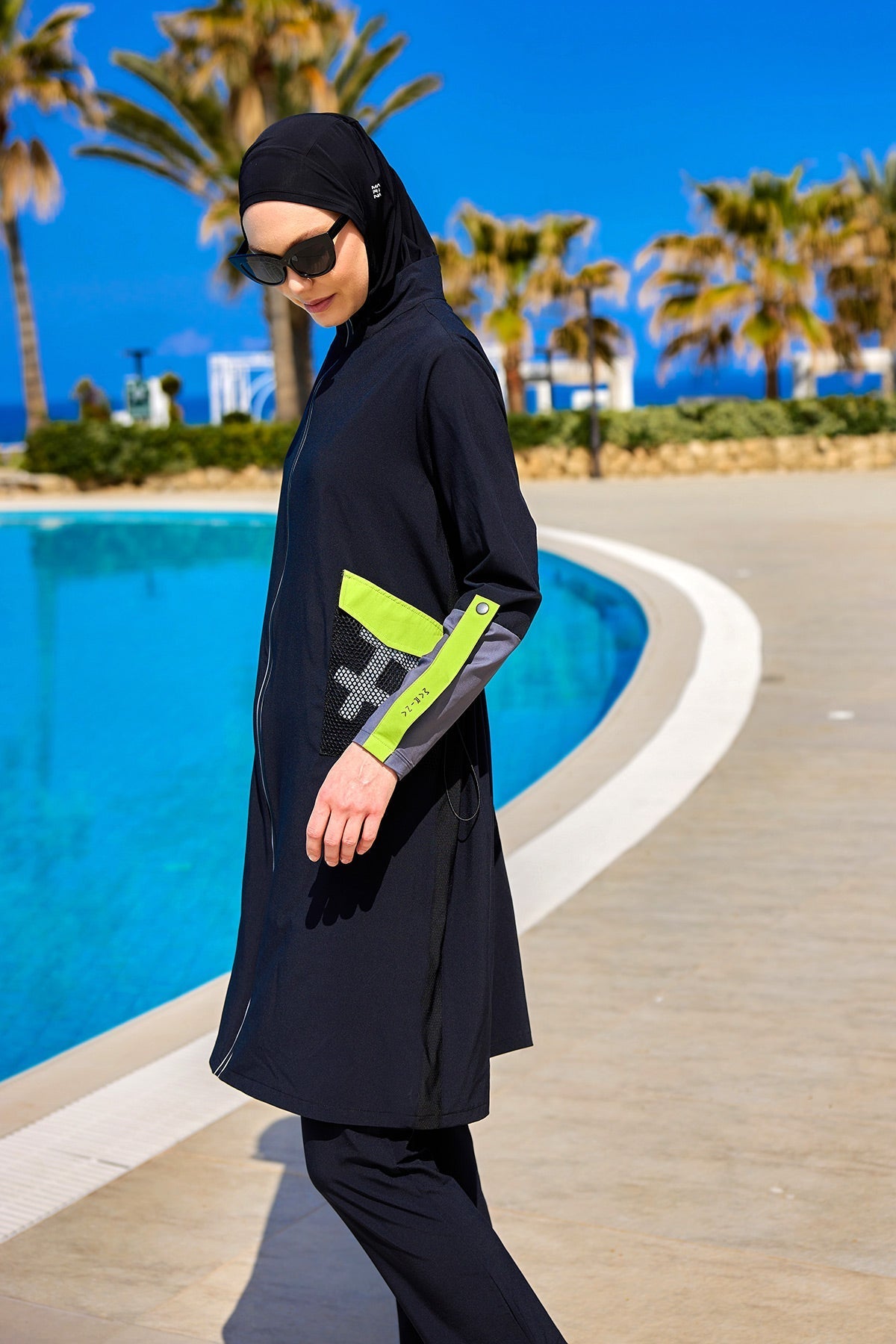 Black Full Coverage Modest Swimwear with Mesh Pocket – M2522 Covered Burkini Swimwear La Vie Bien Black Full Coverage Modest Swimwear with Mesh Pocket – M2522