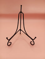 Black Metal Display Easel Accent Decor La Vie Bien Black Metal Display Easel