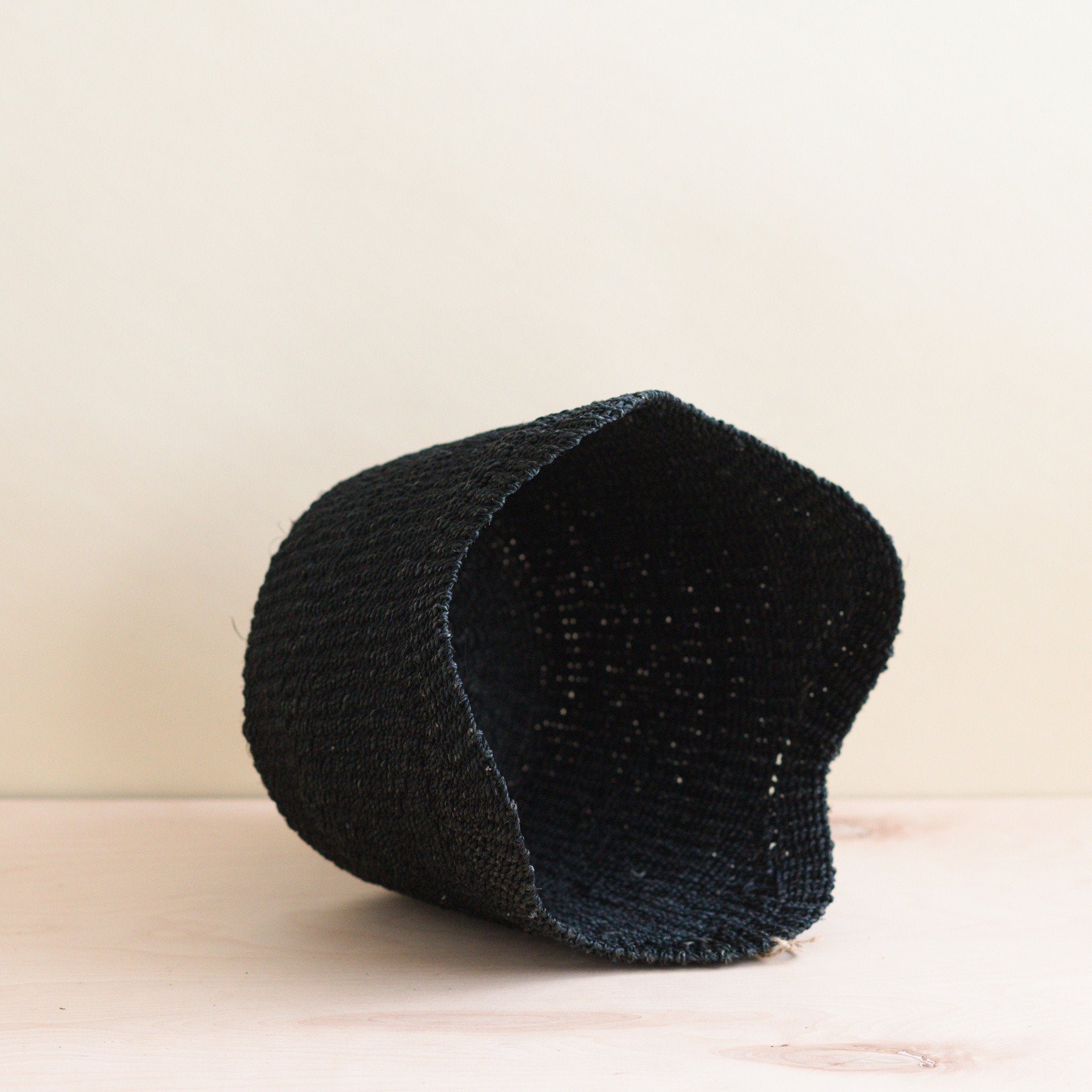 Black Scallop Basket - Handwoven Basket | LIKHÂ Baskets La Vie Bien Black Scallop Basket - Handwoven Basket | LIKHÂ