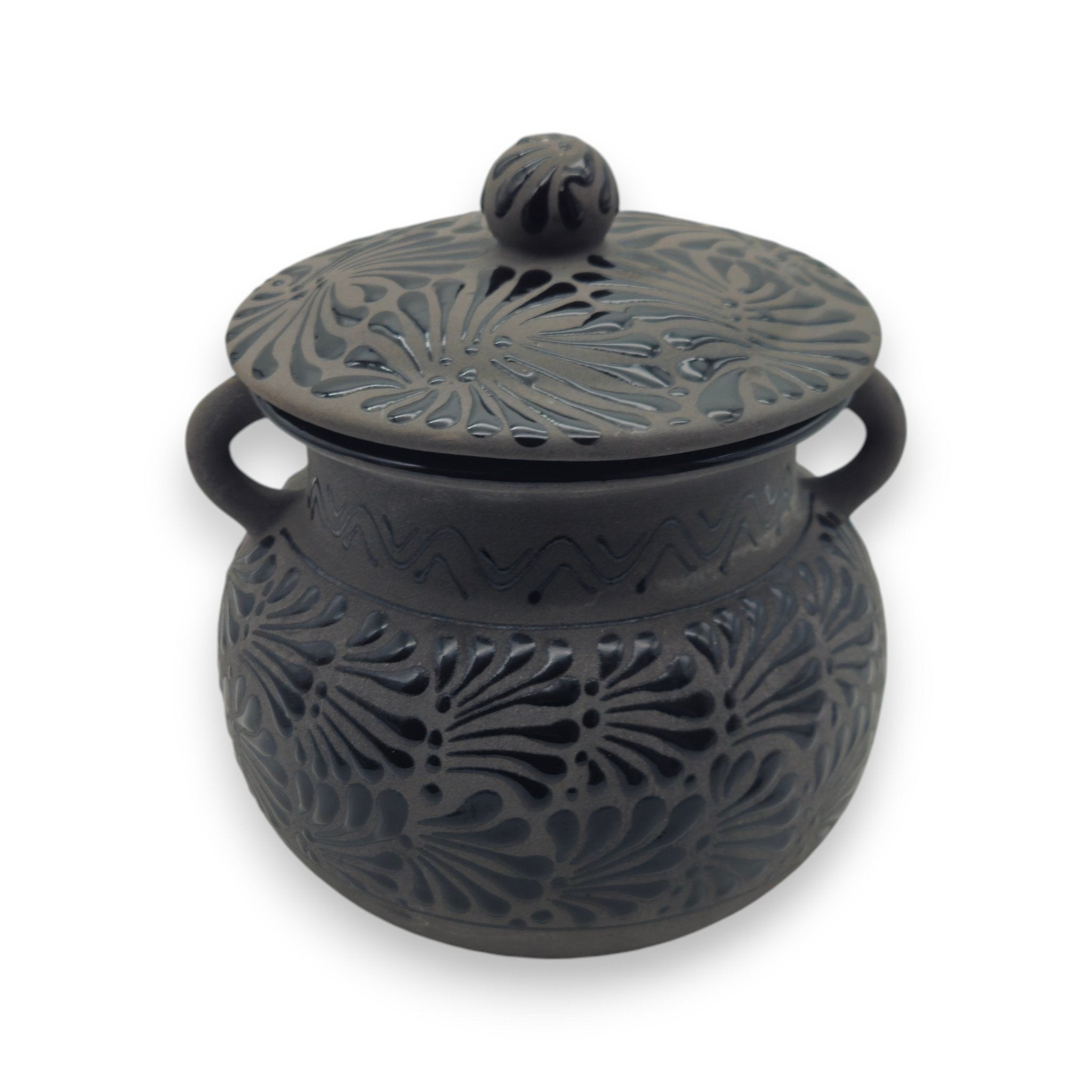 Black Talavera Bean Pot with Lid | Mexican Clay Frijolero Talavera Frijolero La Vie Bien Black Talavera Bean Pot with Lid | Mexican Clay Frijolero