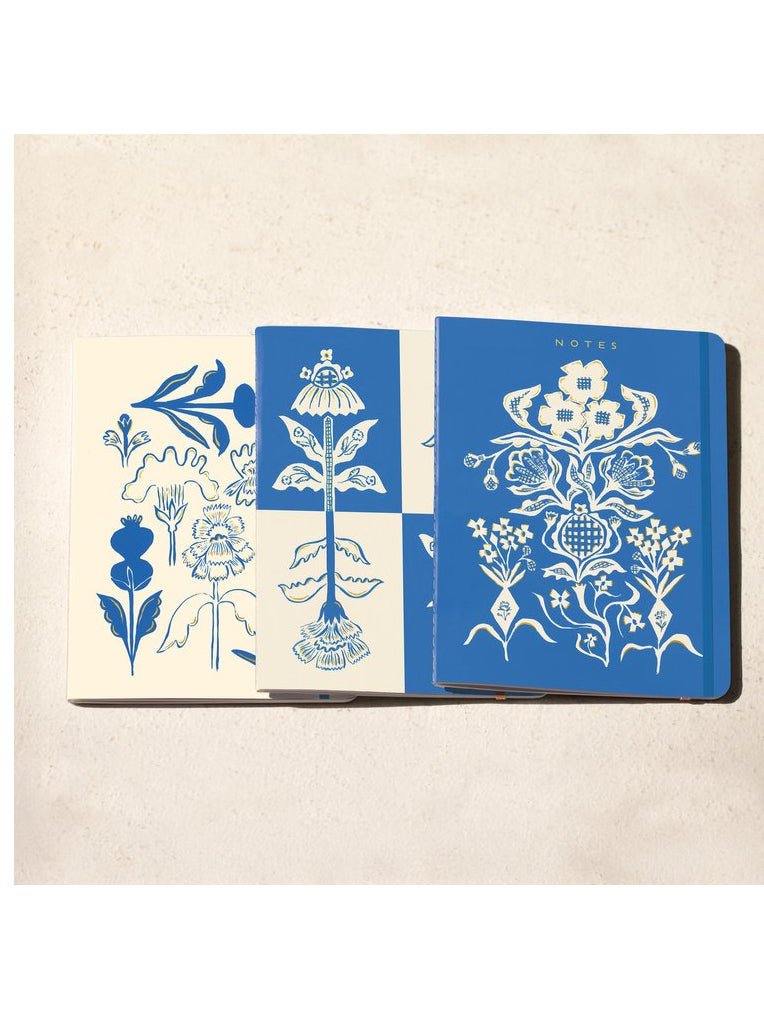 Blue Flowers Bouquet Sewn Trio Notebook Set