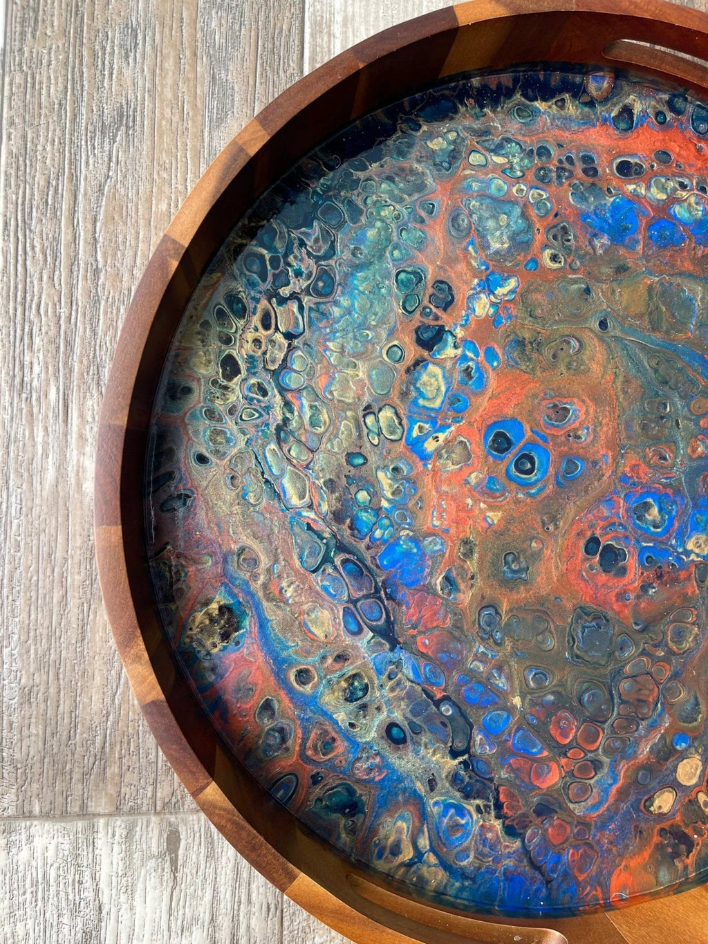 Blue Penny Large Round Acacia Wood Tray